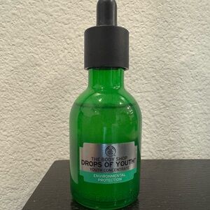 The Body Shop Drops of Youth Serum with Dropper